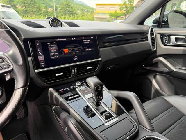 PORSCHE Cayenne usata, con Cruise Control