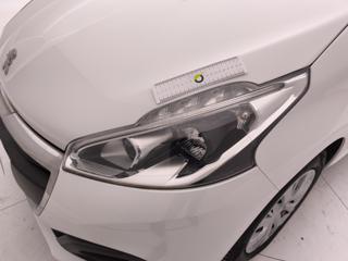 PEUGEOT 208 usata 33