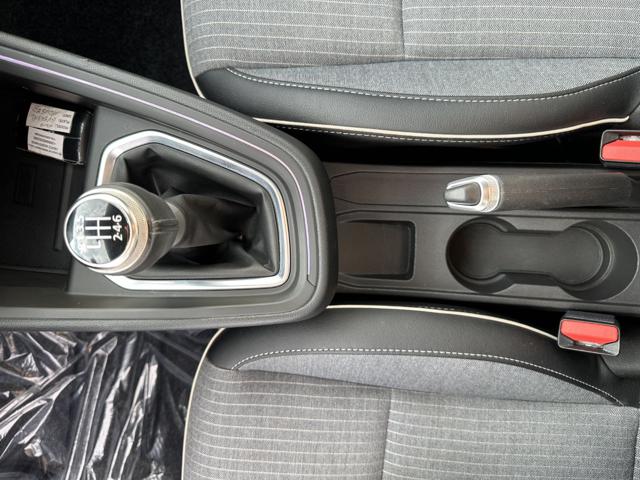 RENAULT Clio usata, con Controllo automatico clima