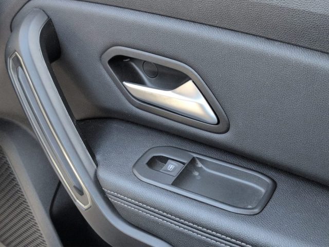 DACIA Duster usata, con Telecamera per parcheggio assistito