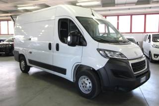 PEUGEOT Boxer usata, con Alzacristalli elettrici