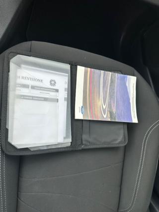 FORD Fiesta usata, con Bluetooth
