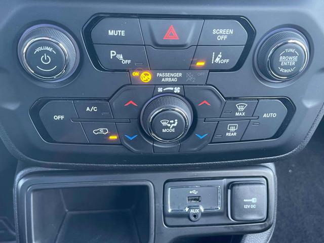 JEEP Renegade usata, con Sedile posteriore sdoppiato