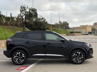 PEUGEOT 2008 usata, con Alzacristalli elettrici
