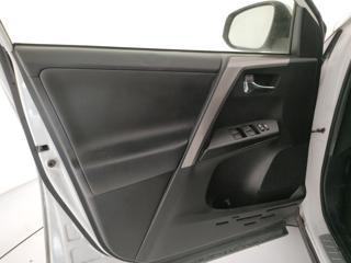 TOYOTA RAV 4 usata, con Controllo automatico clima