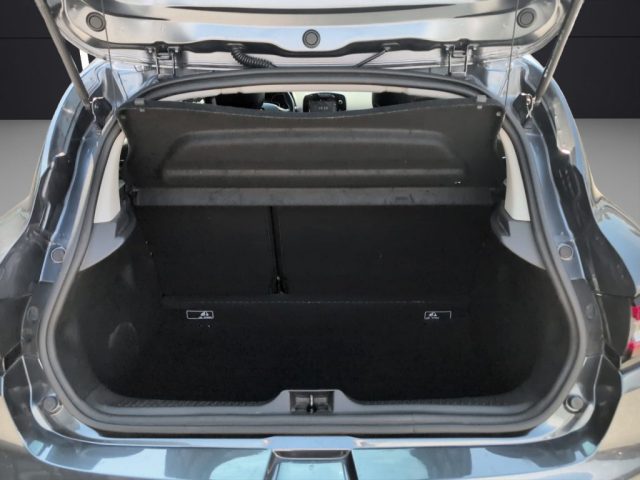 RENAULT Clio usata, con Alzacristalli elettrici