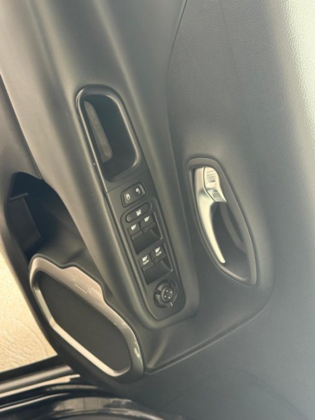 JEEP Renegade usata, con Sensori di parcheggio posteriori