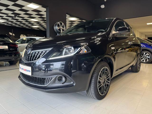 LANCIA Ypsilon usata, con Airbag laterali
