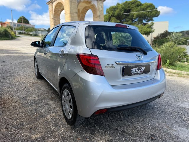 TOYOTA Yaris usata, con Controllo trazione