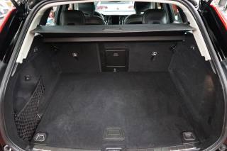 VOLVO XC60 usata, con Controllo elettronico della corsia