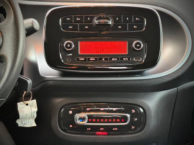 SMART ForTwo usata, con Bluetooth
