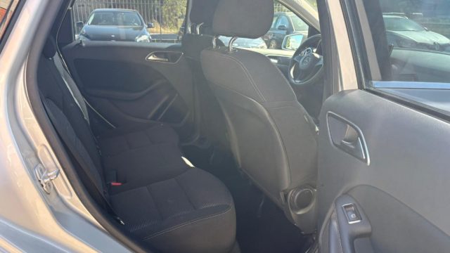 MERCEDES-BENZ B 180 usata 19