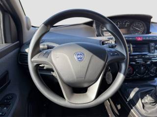 LANCIA Ypsilon usata 12