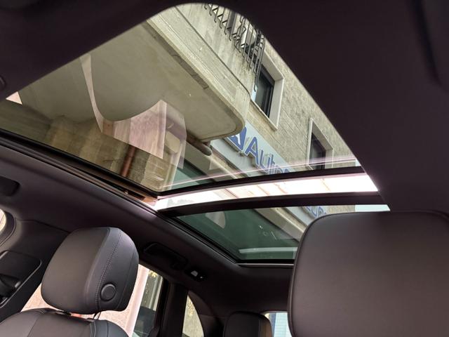 PORSCHE Macan usata, con Specchietti laterali elettrici