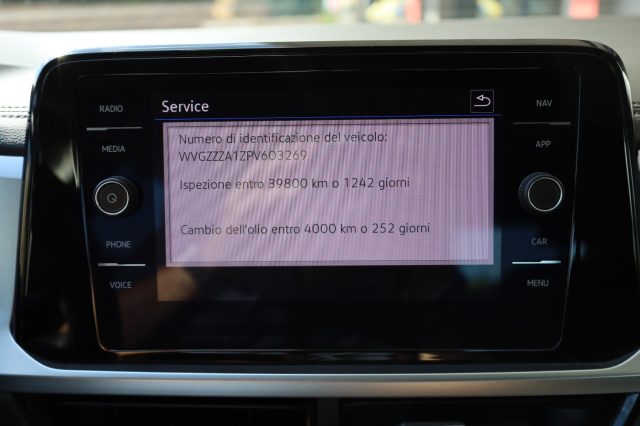 VOLKSWAGEN T-Roc usata 248