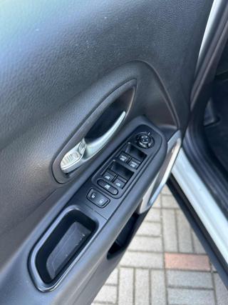 JEEP Renegade usata, con Autoradio