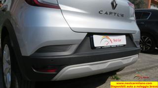 RENAULT Captur usata, con Sensori di parcheggio anteriori