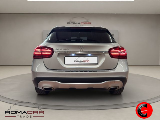 MERCEDES-BENZ GLA 180 usata, con Cerchi in lega