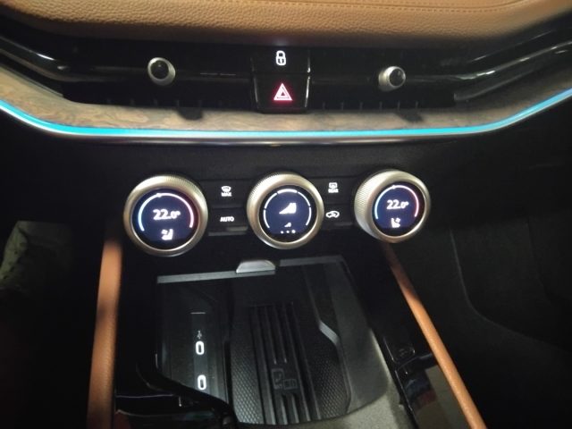 SKODA Superb usata, con ESP