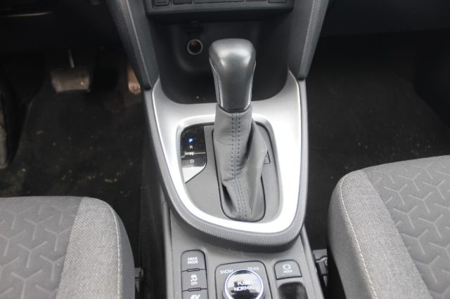 TOYOTA Yaris Cross usata, con Controllo elettronico della corsia
