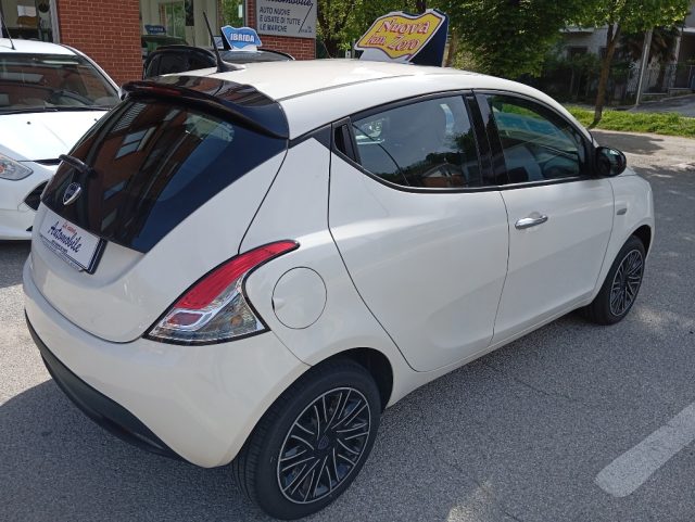 LANCIA Ypsilon usata, con Boardcomputer
