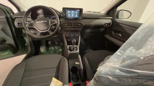 DACIA Sandero usata, con Autoradio
