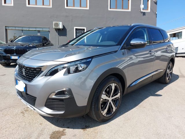 PEUGEOT 5008 usata 0