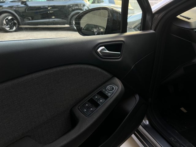 RENAULT Clio usata, con Controllo vocale