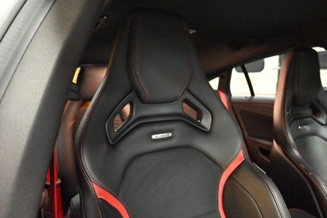 MERCEDES-BENZ CLA 45 AMG usata 207