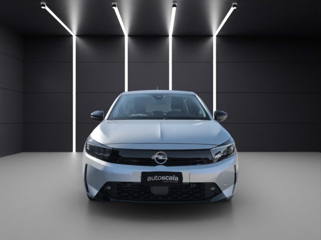 OPEL Corsa usata, con Touch screen