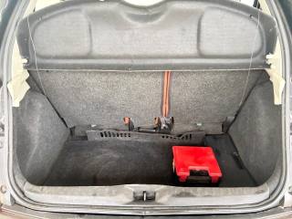 NISSAN Micra usata, con Sensori di parcheggio posteriori