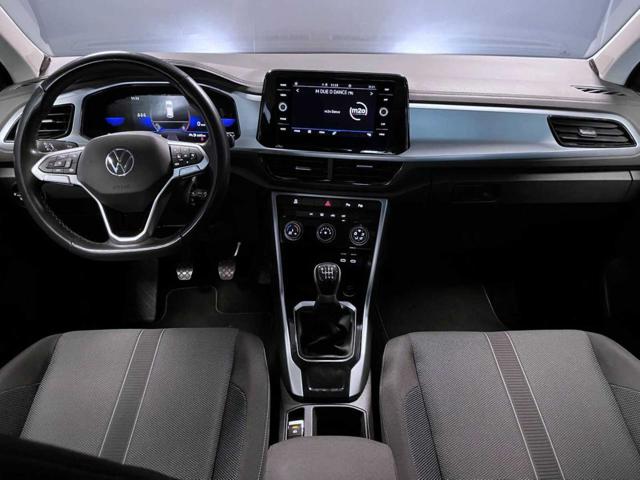 VOLKSWAGEN T-Roc usata, con USB