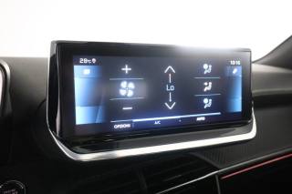 PEUGEOT 2008 usata 10