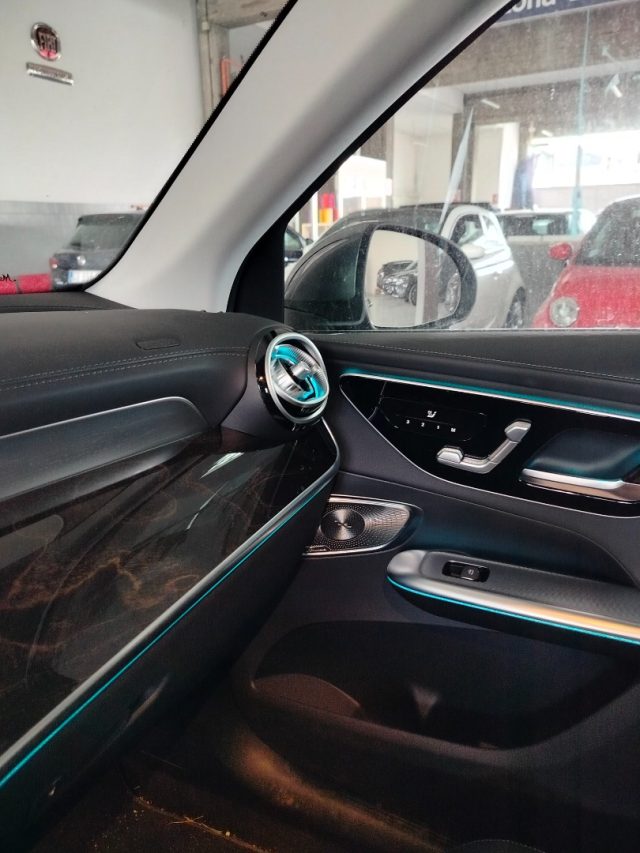 MERCEDES-BENZ GLC 300 usata, con Head-up display