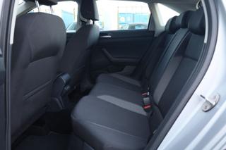 VOLKSWAGEN Taigo usata, con Boardcomputer
