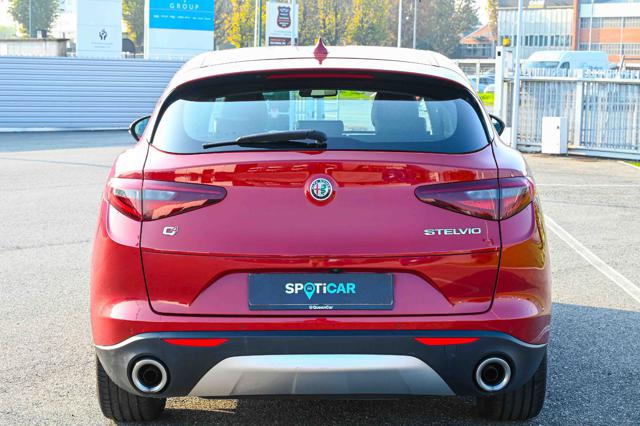 ALFA ROMEO Stelvio usata, con Autoradio
