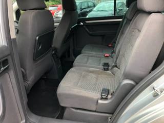 VOLKSWAGEN Touran usata, con Cruise Control