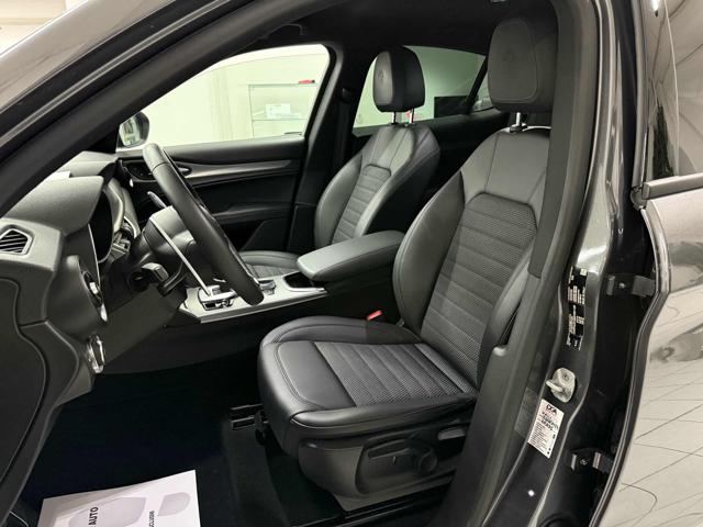 ALFA ROMEO Stelvio usata, con Fari Xenon