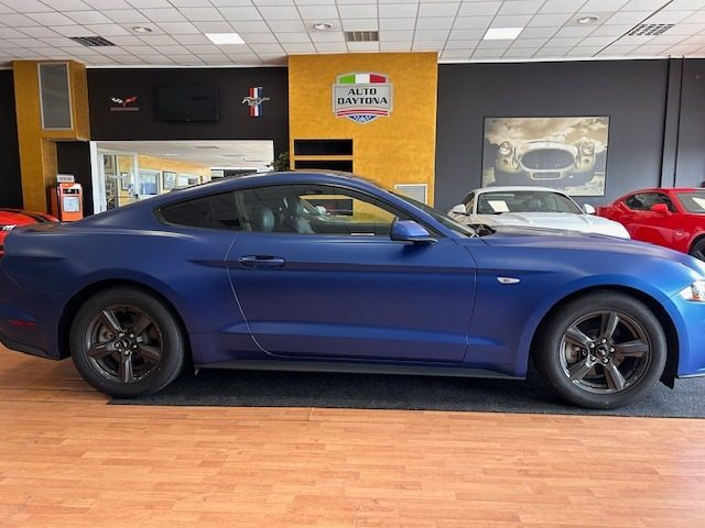 FORD Mustang usata, con Autoradio