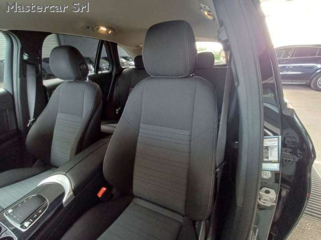 MERCEDES-BENZ GLC 220 usata, con Boardcomputer