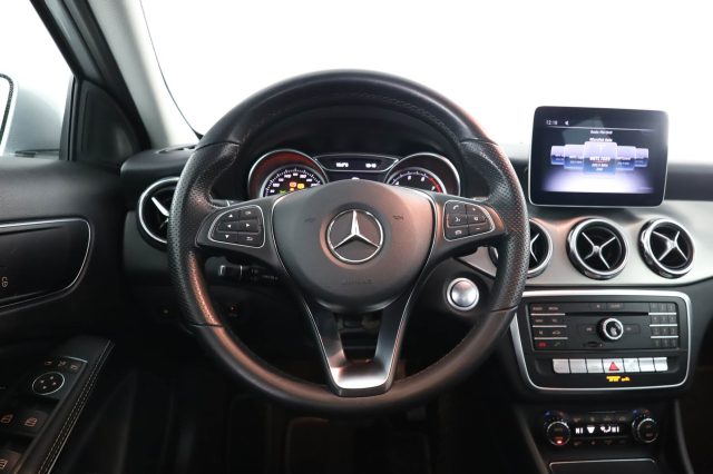 MERCEDES-BENZ CLA usata 5