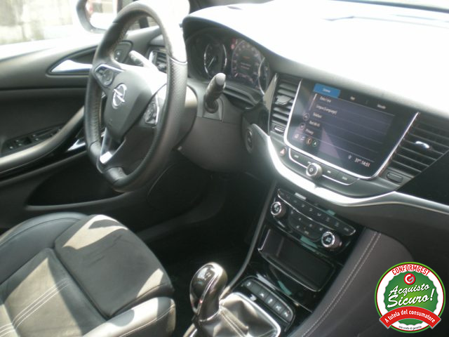 OPEL Astra usata, con ESP