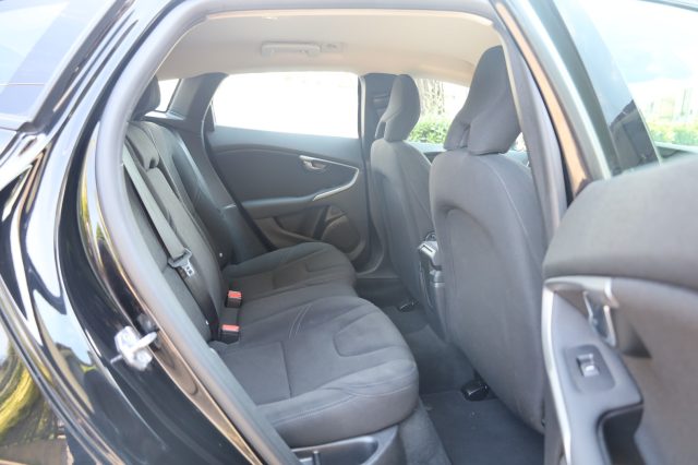 VOLVO V40 usata 85