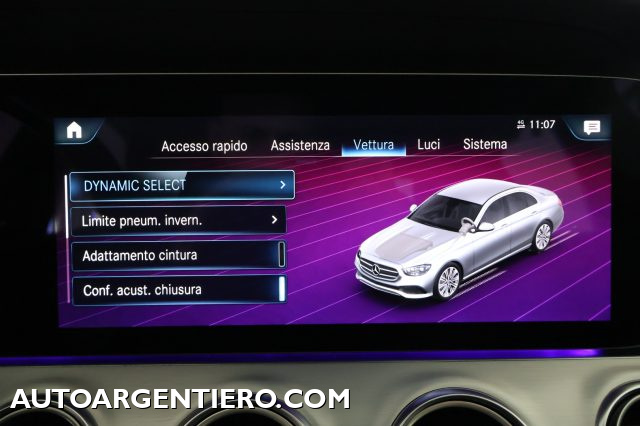 MERCEDES-BENZ E 200 usata, con Luci diurne LED