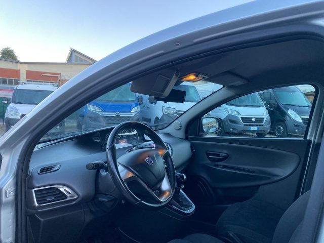 LANCIA Ypsilon usata 12