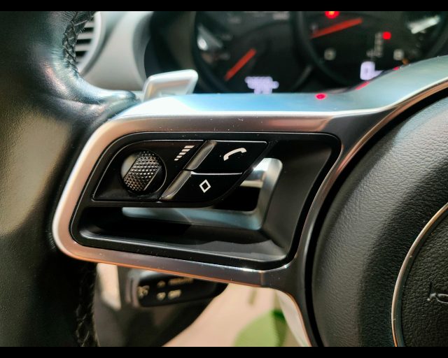 PORSCHE 718 usata 15