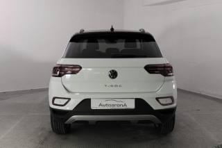 VOLKSWAGEN T-Roc usata, con Autoradio