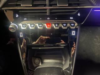 PEUGEOT 208 usata, con Specchietti laterali elettrici