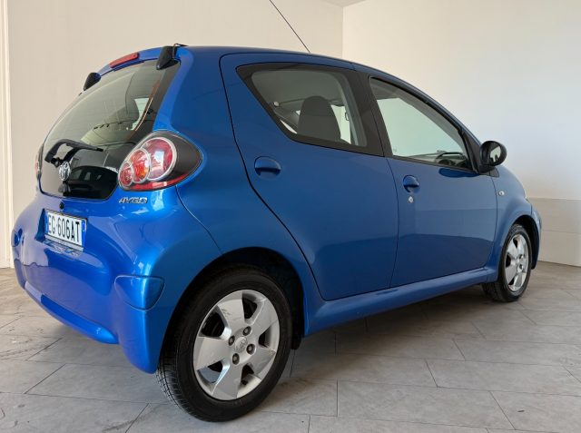 TOYOTA Aygo usata 5