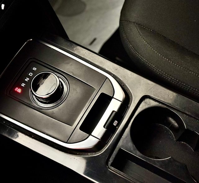 LAND ROVER Discovery Sport usata, con Cruise Control